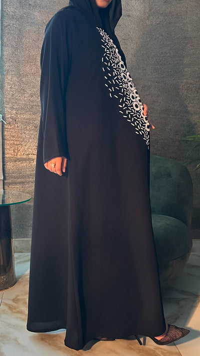 عباية غَيْم، ملكي بتفاصيل تطريز راقية — A10