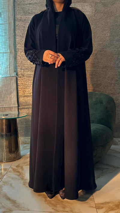 عباية كريب أسود — A25