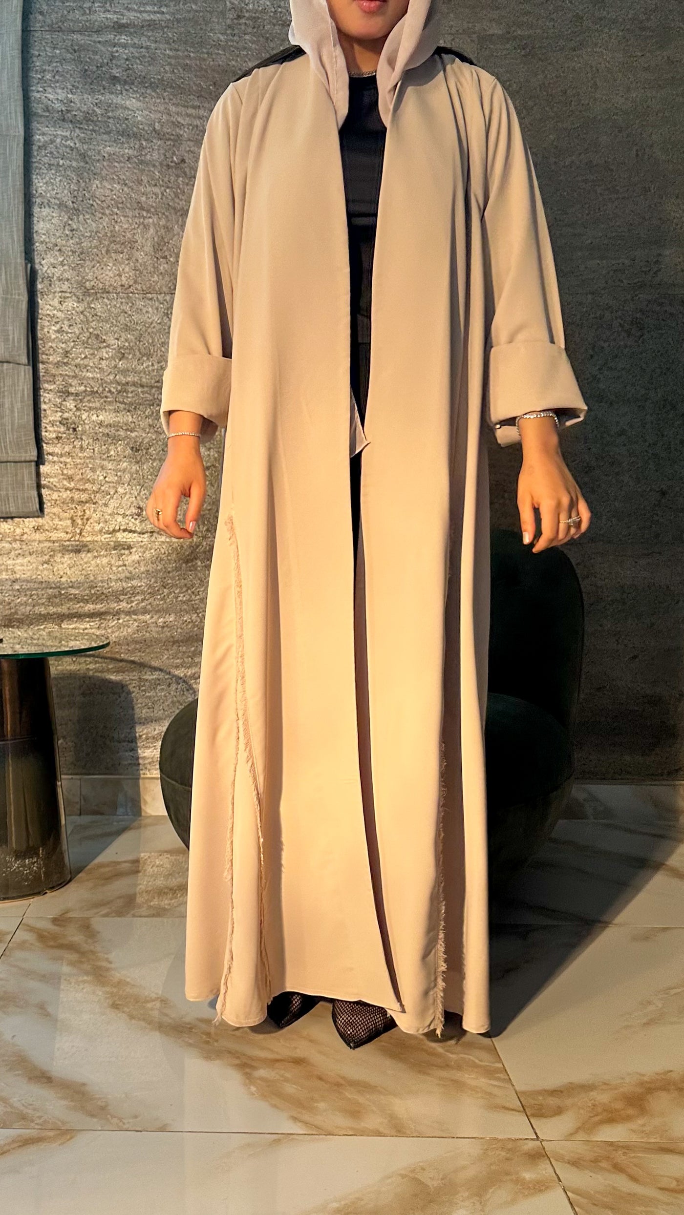 عباية نُور، كريب بيج ثقيل — A16