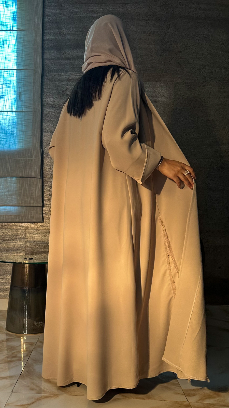عباية نُور، كريب بيج ثقيل — A16